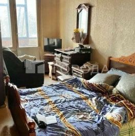 Продажа 2-комн квартиры на вторичном рынке ул Запорожская,  д. 2