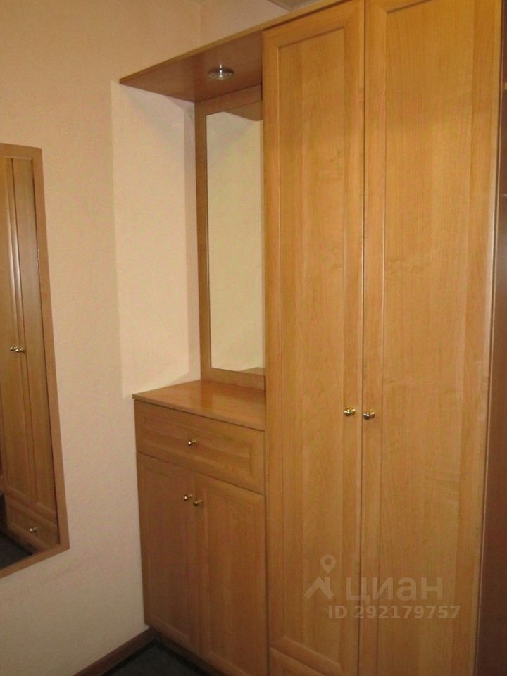 Аренда 1-комн квартиры на вторичном рынке 1-я Ямская улица, 10