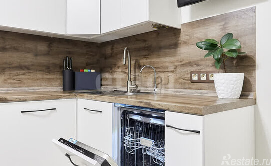 Продажа 1-комн квартиры на вторичном рынке ул Волынская,  д. 9,  к. 1