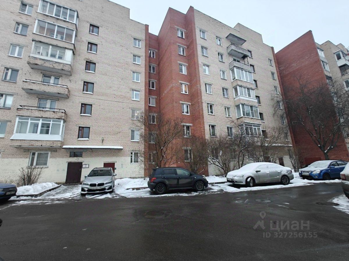 Продажа комнаты Петергоф, Чичеринская улица, 13к1