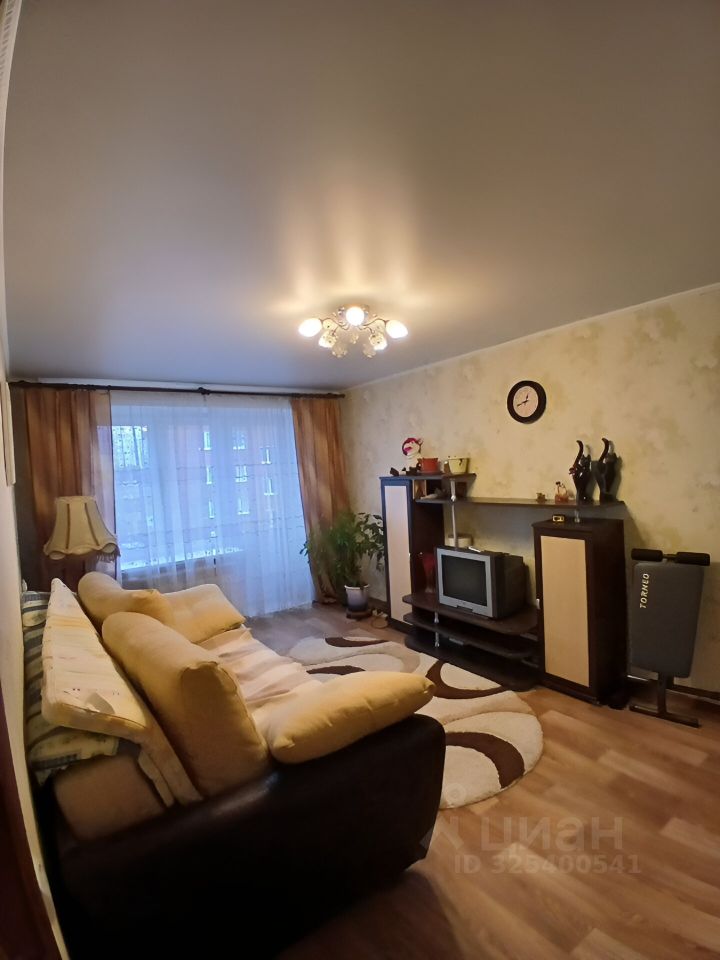Продажа 1-комн квартиры на вторичном рынке Ликино-Дулево, улица Кирова,  д. 66