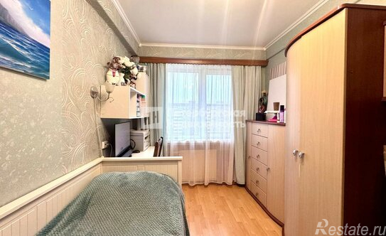 Продажа 3-комн квартиры на вторичном рынке Школьная улица,  д. 43 литА