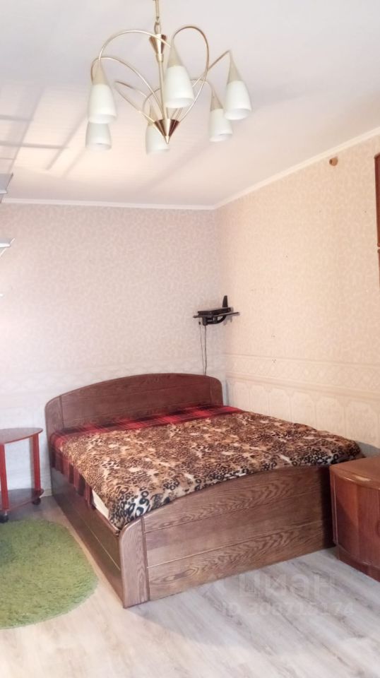 Аренда 1-комн квартиры на вторичном рынке Днепропетровская улица, 16К1