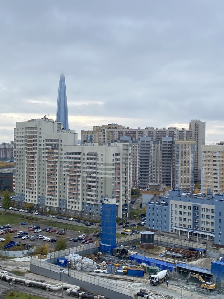 Продажа 3-комн квартиры на вторичном рынке Туристская улица, 13к1