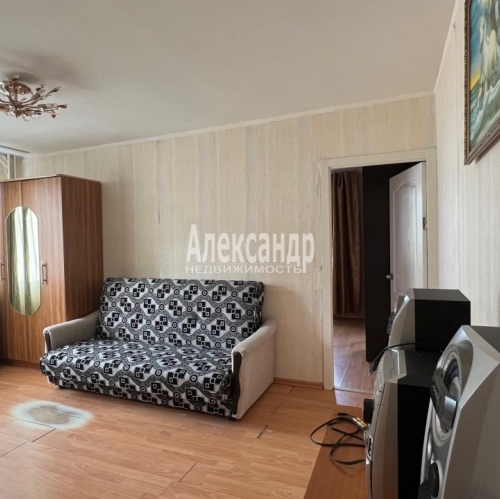 3-комн квартира Светогорск г., Лесная ул. ,  д. 7