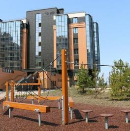 Продажа 2-комн квартиры на вторичном рынке Патриотов пр-кт,  д. 35