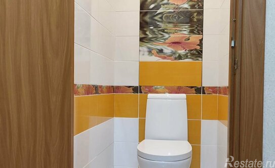 Продажа 2-комн квартиры на вторичном рынке Железнодорожный, пр-кт Героев,  д. 10