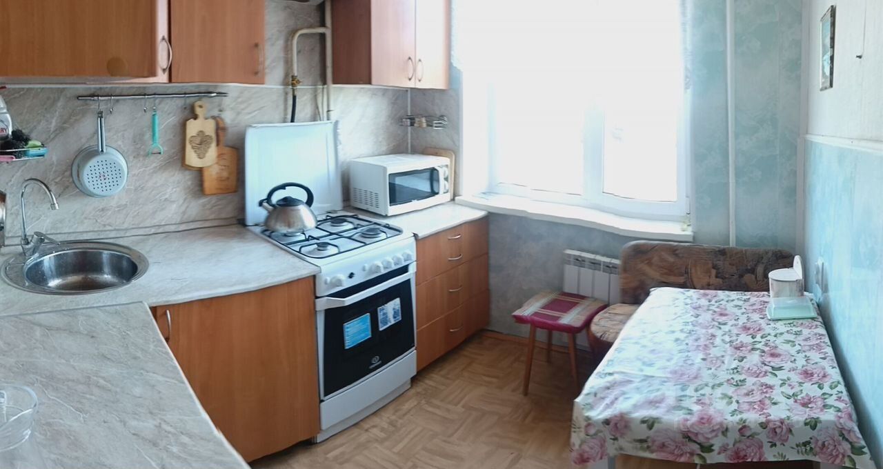 Продажа 3-комн квартиры на вторичном рынке д. Оржицы, 13