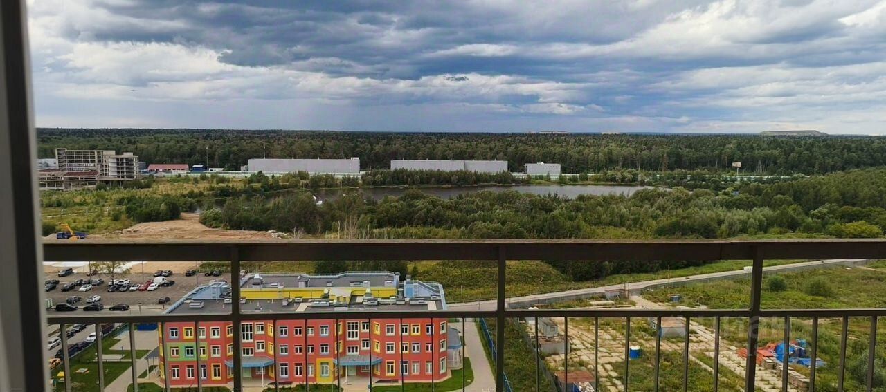 Продажа 2-комн квартиры на вторичном рынке Мытищи, проспект Астрахова, 9
