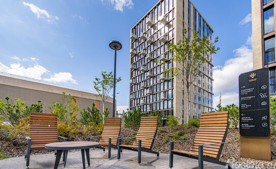 Продажа 2-комн квартиры на вторичном рынке Поклонная улица