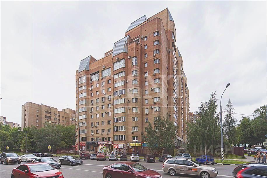 Продажа 4-комн квартиры на вторичном рынке улица Вавилова, 97