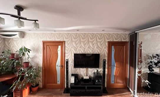 Продажа 3-комн квартиры на вторичном рынке Соловьиный проезд,  д. 2