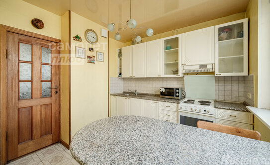 Продажа 3-комн квартиры на вторичном рынке ул Крылатские Холмы,  д. 39,  к. 2