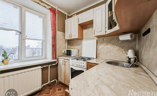 Продажа 1-комн квартиры на вторичном рынке улица Танкистов,  д. 28