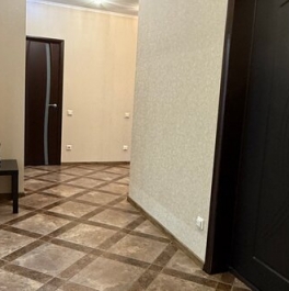 Продажа 3-комн квартиры на вторичном рынке улица Есенина,  д. 1 к1