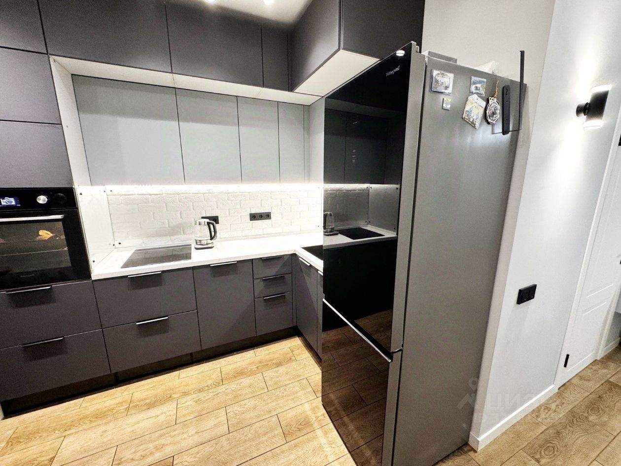 Продажа 1-комн квартиры на вторичном рынке Мытищи, проспект Астрахова, 7