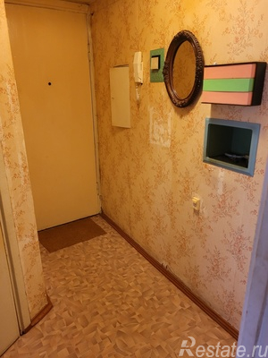 Продажа 2-комн квартиры на вторичном рынке Пушкин, Школьная ул,  д. 51