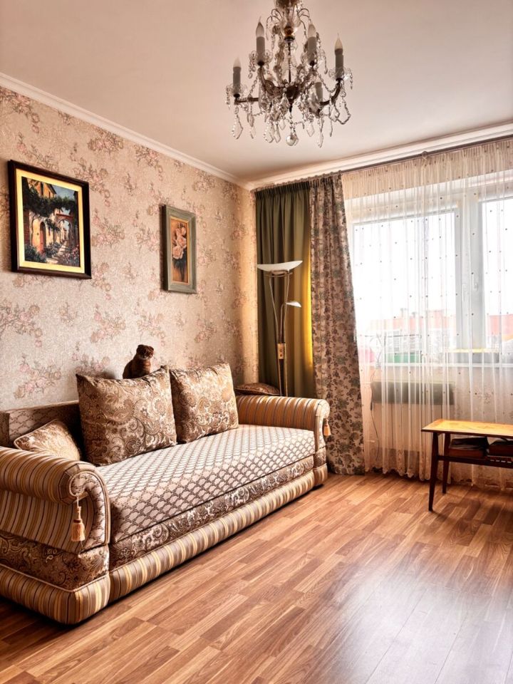 Продажа 2-комн квартиры на вторичном рынке Яхтенная улица, 12К1