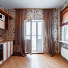 Продажа 1-комн квартиры на вторичном рынке улица Крыленко,  д. 43 к2
