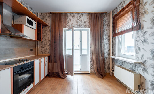 Продажа 1-комн квартиры на вторичном рынке улица Крыленко,  д. 43 к2