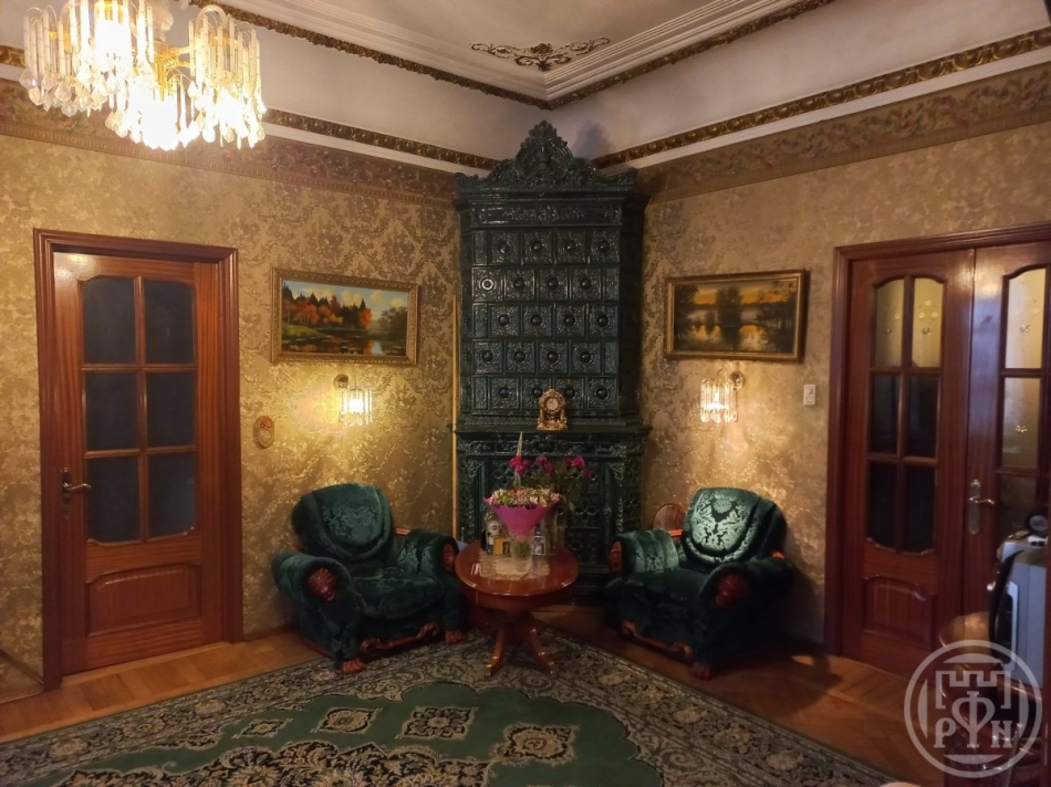 Продажа 5-комн квартиры на вторичном рынке Большой П.С. просп.,  д. 19