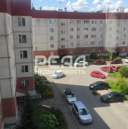 Продажа 2-комн квартиры на вторичном рынке Гатчина, пр-кт 25 Октября,  д. 69,  к. 3