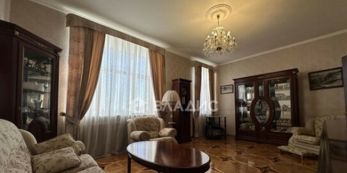 3-комн квартира Гончарный 1-й пер,  д. 7
