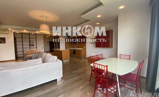 Продажа 3-комн квартиры на вторичном рынке ул Нежинская,  д. 1,  к. 3