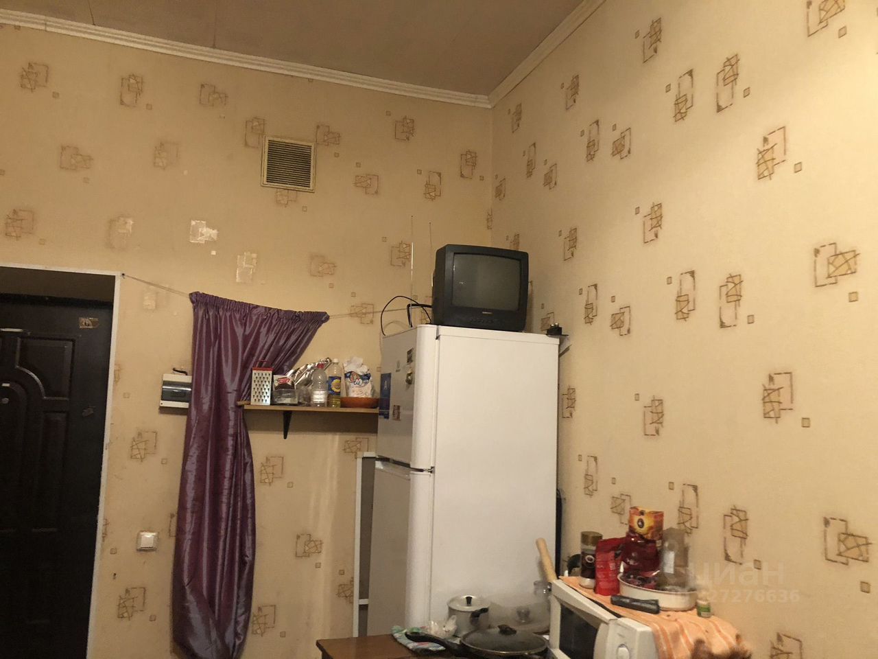 Продажа комнаты улица Александра Ульянова, 10