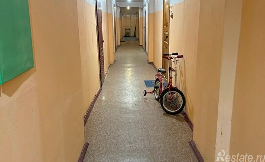 Продажа 1-комн квартиры на вторичном рынке Волхов г, Ярвенпяя ул,  д. 5А