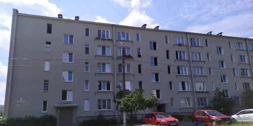 4-комн квартира Ломоносов г., Профсоюзная ул. ,  д. 11а