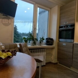 Продажа 2-комн квартиры на вторичном рынке Кондратьевский пр-кт,  д. 79