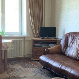 Аренда 3-комн квартиры на вторичном рынке Новопетровская улица,  д. 14