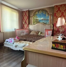 Продажа 3-комн квартиры на вторичном рынке Шлиссельбургский пр-кт,  д. 18 к1