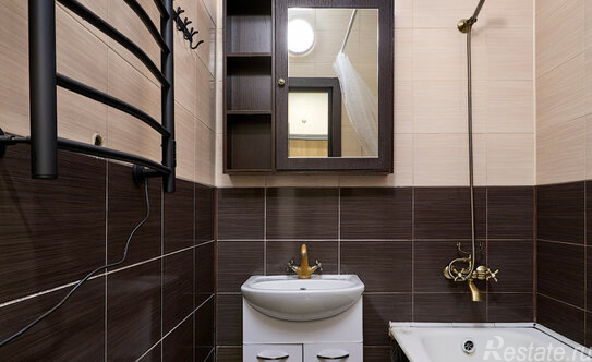 Продажа 2-комн квартиры на вторичном рынке ул Наличная,  д. 26,  к. 4