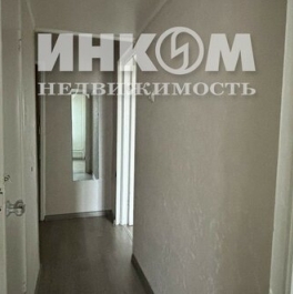 Продажа 1-комн квартиры на вторичном рынке Зеленоградская улица,  д. 37