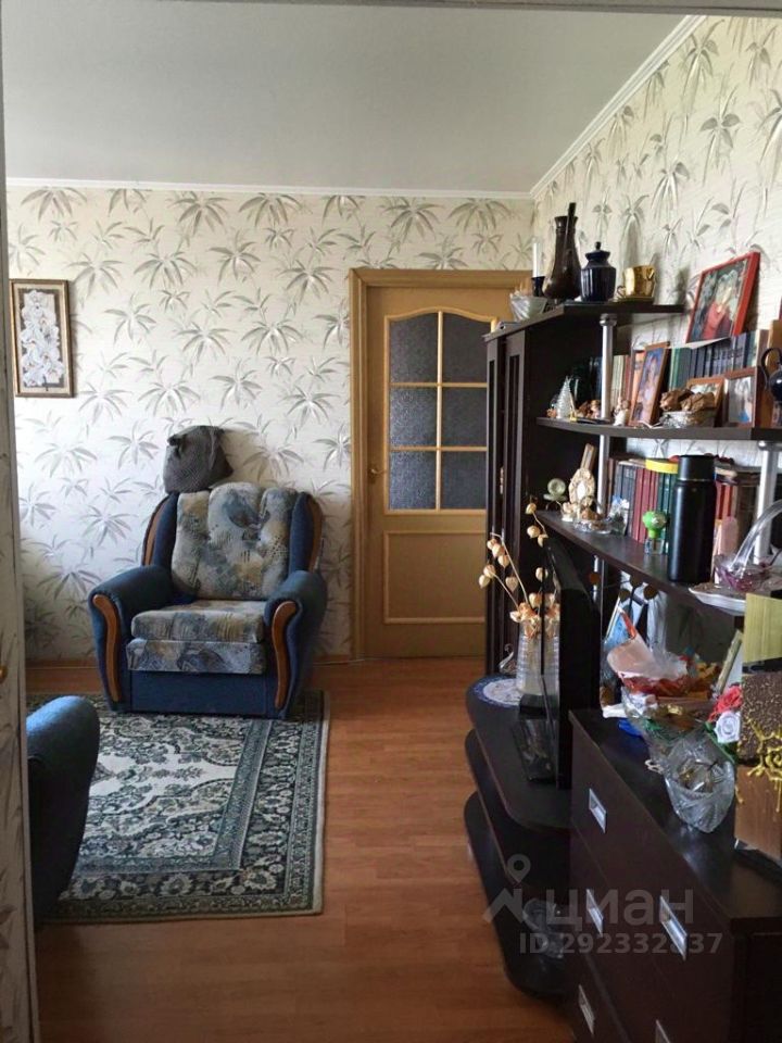 Продажа 3-комн квартиры на вторичном рынке пос. Щеглово, 79