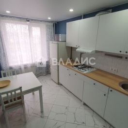 Продажа 2-комн квартиры на вторичном рынке Рощинская 3-я ул,  д. 12/18