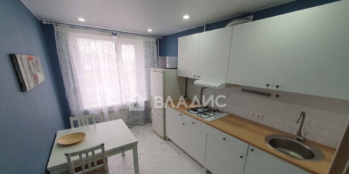 2-комн квартира Рощинская 3-я ул,  д. 12/18