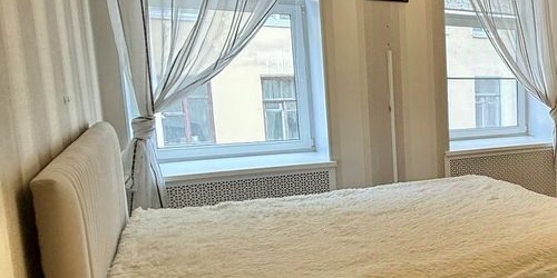 2-комн квартира 11-я Васильевского острова линия, 48