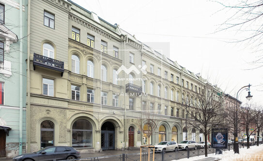 Продажа 4-комн квартиры на вторичном рынке Конюшенная Б. ул,  д. 13