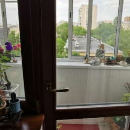 Продажа 2-комн квартиры на вторичном рынке Новодевичий проезд,  д. 10