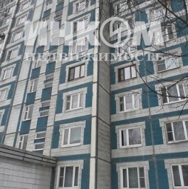 Продажа 2-комн квартиры на вторичном рынке Изумрудная улица,  д. 13 к2