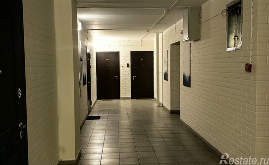 Продажа 2-комн квартиры на вторичном рынке улица Шелгунова,  д. 9 к1