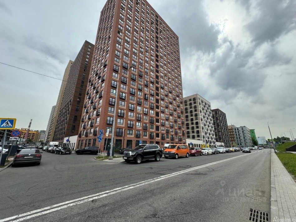 Аренда торгового помещения Барклая ул