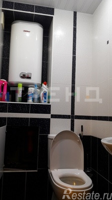 Продажа 2-комн квартиры на вторичном рынке Поэтический б-р,  д. 8