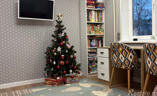 Продажа 2-комн квартиры на вторичном рынке улица Маршала Полубоярова,  д. 24 к1