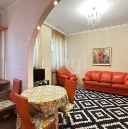 Продажа 2-комн квартиры на вторичном рынке улица Союза Печатников