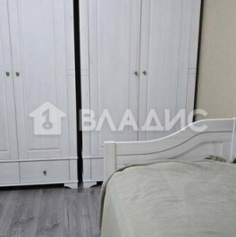 Продажа 4-комн квартиры на вторичном рынке Композиторов ул,  д. 12