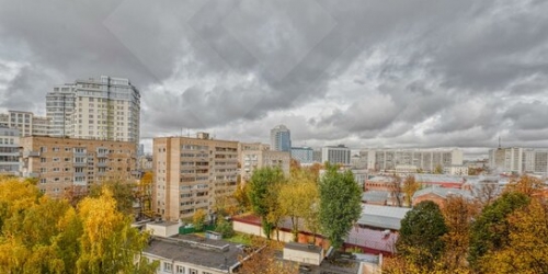 4-комн квартира Конный переулок